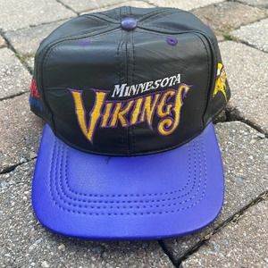 Vintage Minnesota Vikings SnapBack hat / Leather - Made in USA / 1990s
